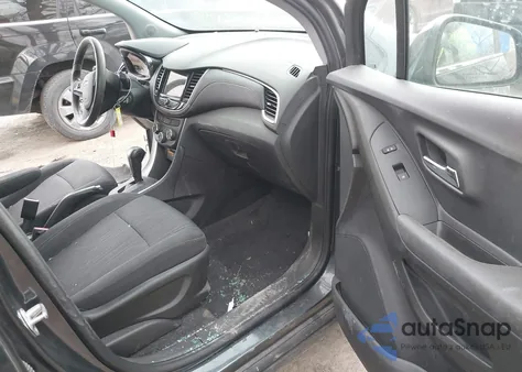 2019 Chevrolet Trax Lt z USA, uszkodzony, nr VIN 3GNCJLSB5KL261244